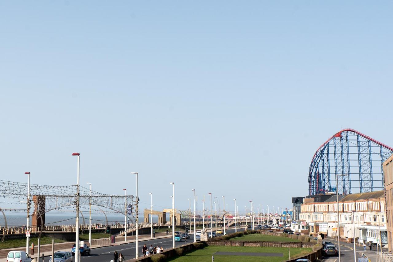 Hotel The Headlands à Blackpool Extérieur photo